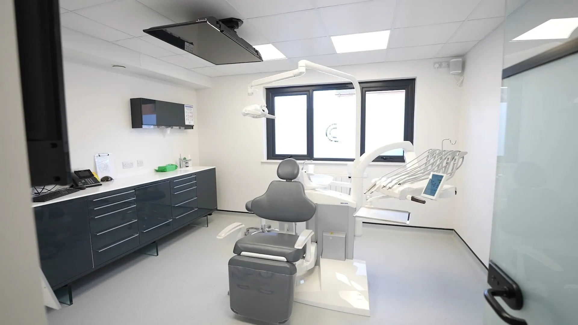 Completed implant surgery fit-out at Durham Dental Implant Suite